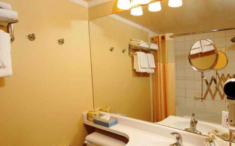 Robson Suites Vancouver Bagian luar foto