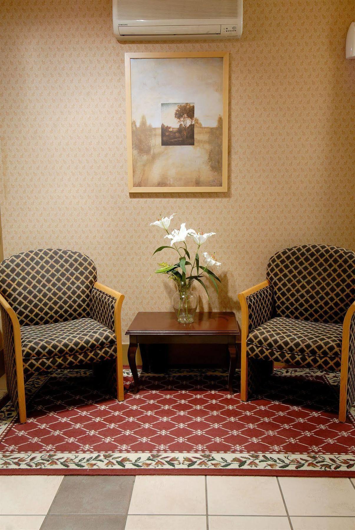 Robson Suites Vancouver Bagian luar foto