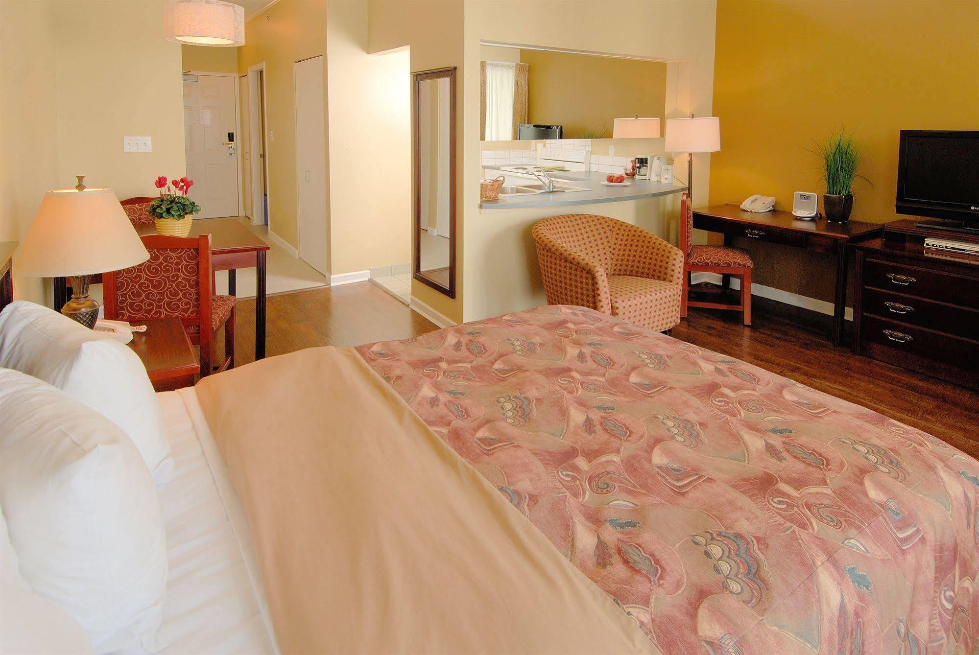 Robson Suites Vancouver Bagian luar foto